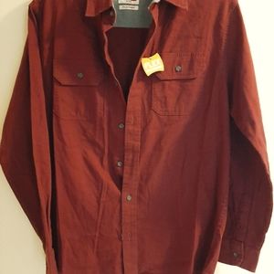 NWT Men's Wrangler Long Sleeve Button Down Casual Shirt as pictured